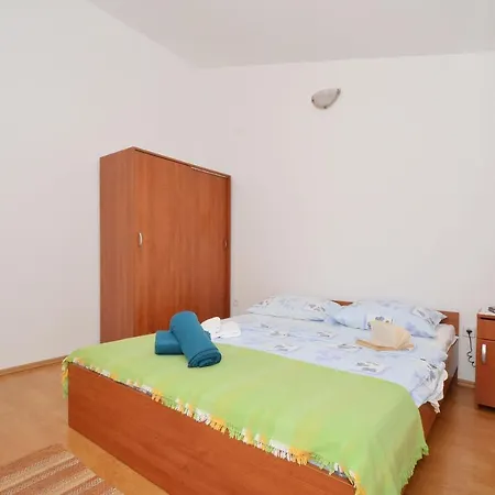 Apartment Arbanija A2 Trogir